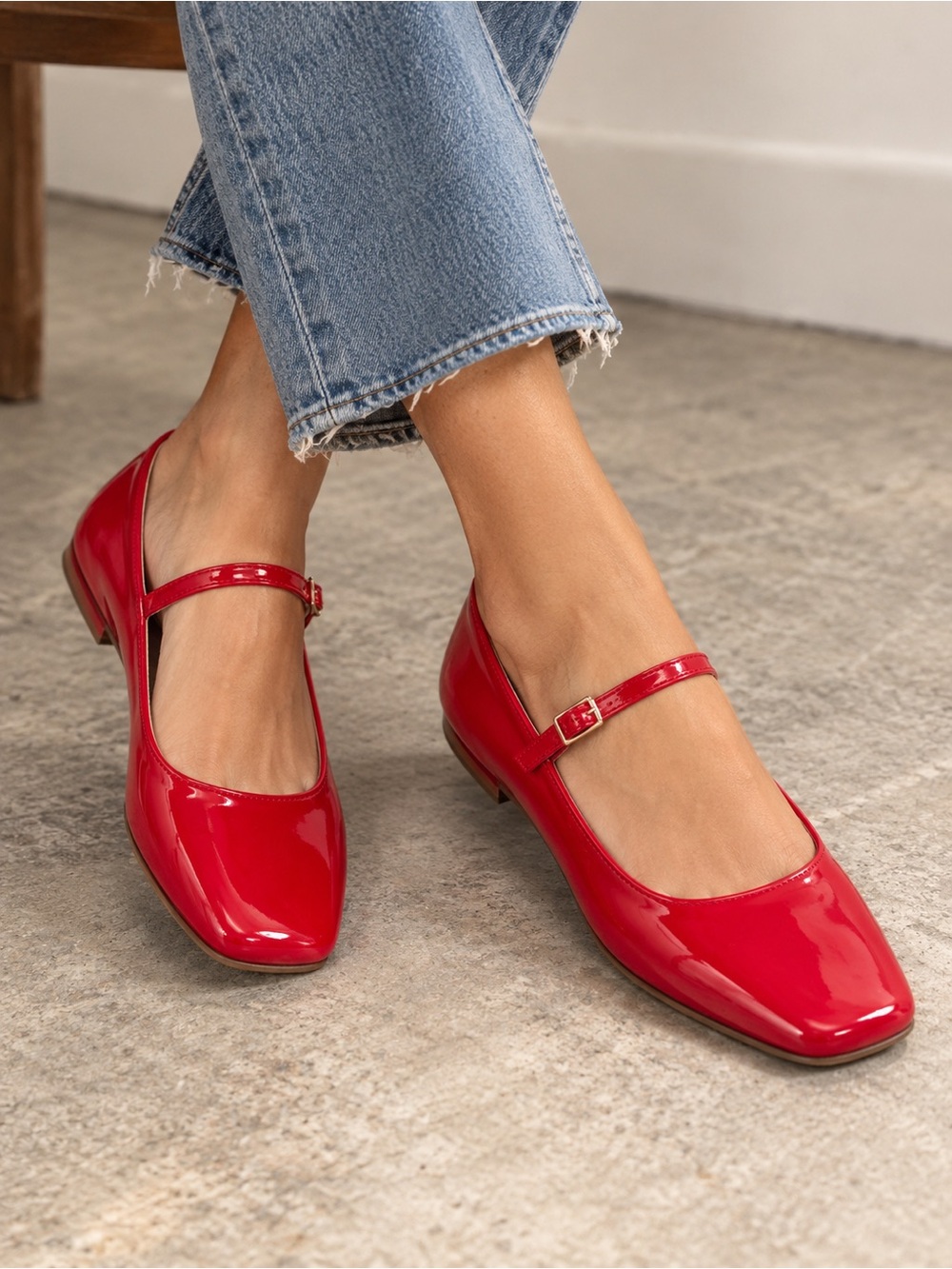 ✨ NWOT Glossy Red Patent Leather Mary Jane’s